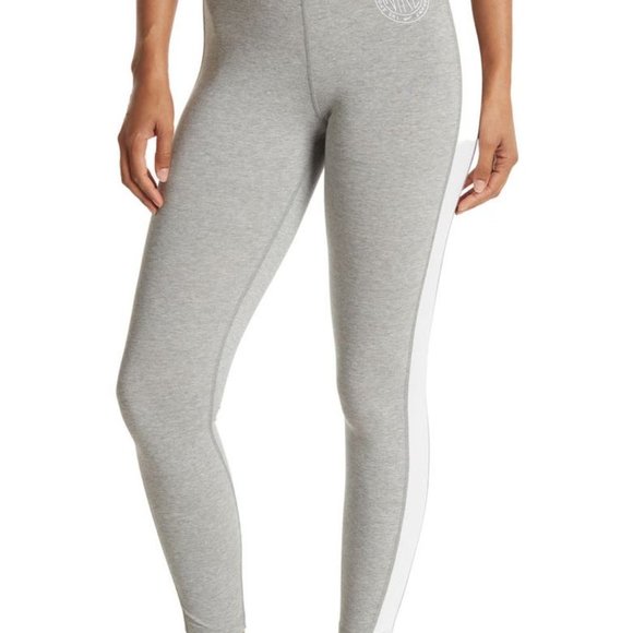 NWT NIKE WOMEN'S FEMME LOGO LEGGINGS GRAY WHITE‎ - Picture 7 of 7